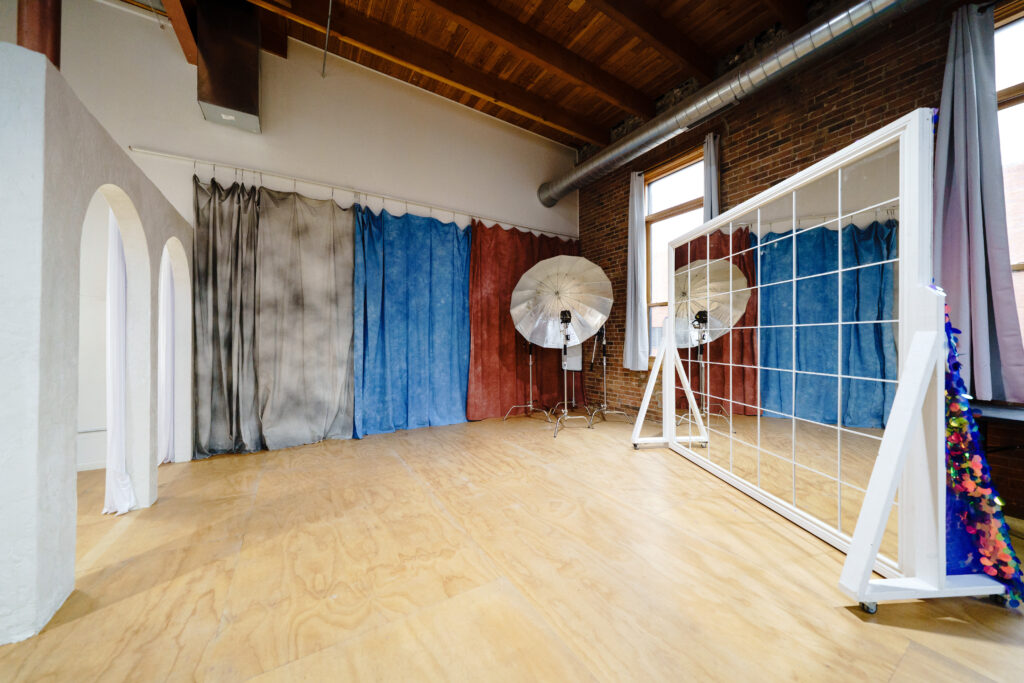 New Blackout, Daylight, Rain Room, Cycwall, Moroccan Studios