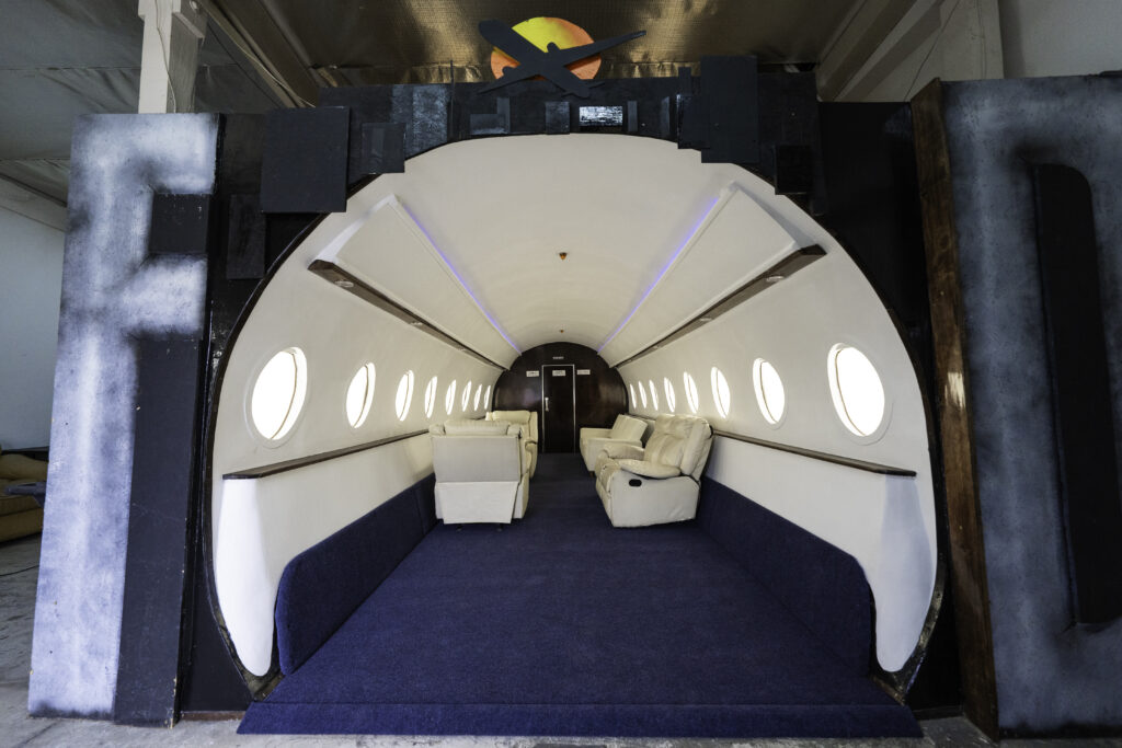 Viral Private Jet Photo Studio for Rent in Los Angeles -