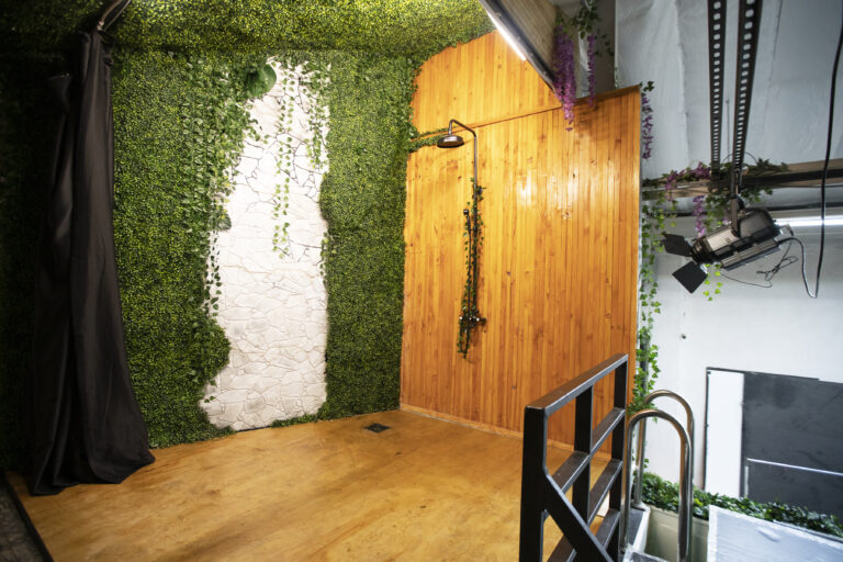 Olympic 1 - underwater photo studio in Los Angeles