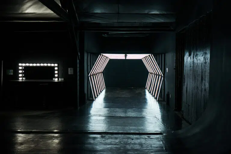 Olympic 2 - photo studio in Los Angeles with the rain feature, black cyc wall and car access