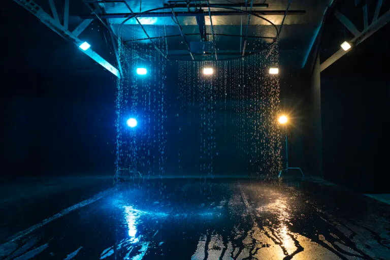 Olympic 2 - photo studio in Los Angeles with the rain feature, black cyc wall and car access