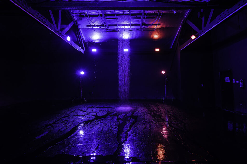 Photo Studio with Black Cyc Wall and Rain in Los Angeles_Olympic 2_web size_16