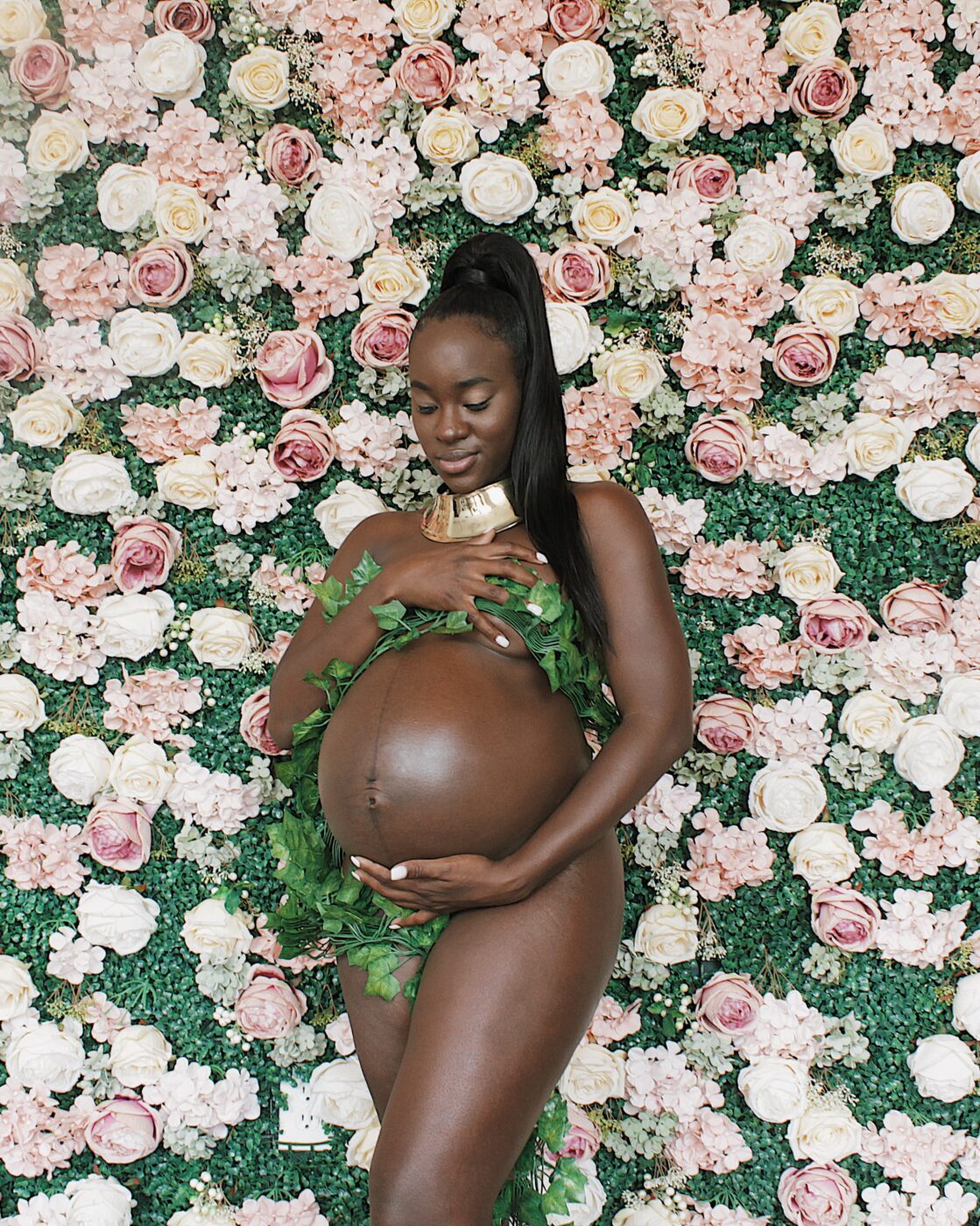 Maternity Shoot by Olayinka Ehi -white industrial studio, Rent a Studio, Photostudio, Photography Studio, photographer, NYC6, NY Studio 6, New-York City, New-York, Maternity Shoot by Olayinka Ehi, Long Island, Hourly Studio Rental, Exposed block Studio New York, Exposed block studio, Brooklyn, Affordable