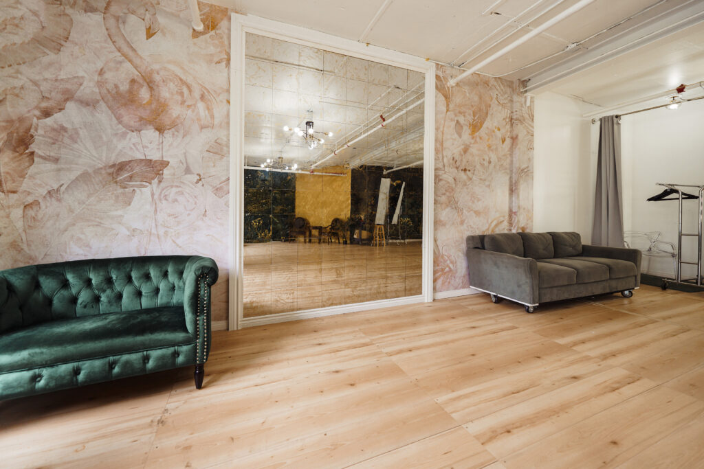 New Daylight, Interior, Blackout, Cyc Wall Photo Studios in Astoria NYC! -