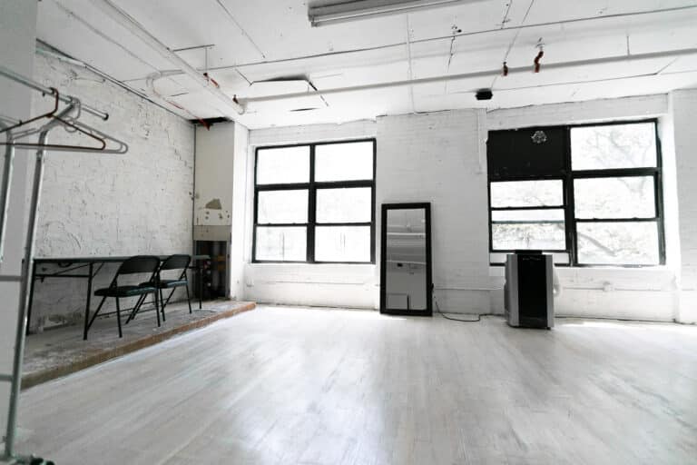 Studio Gallery Studio Gallery