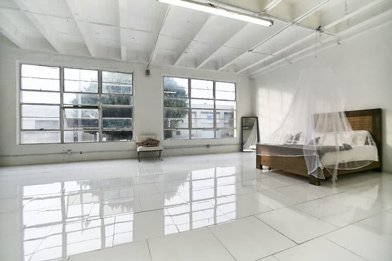 Studio Gallery Studio Gallery