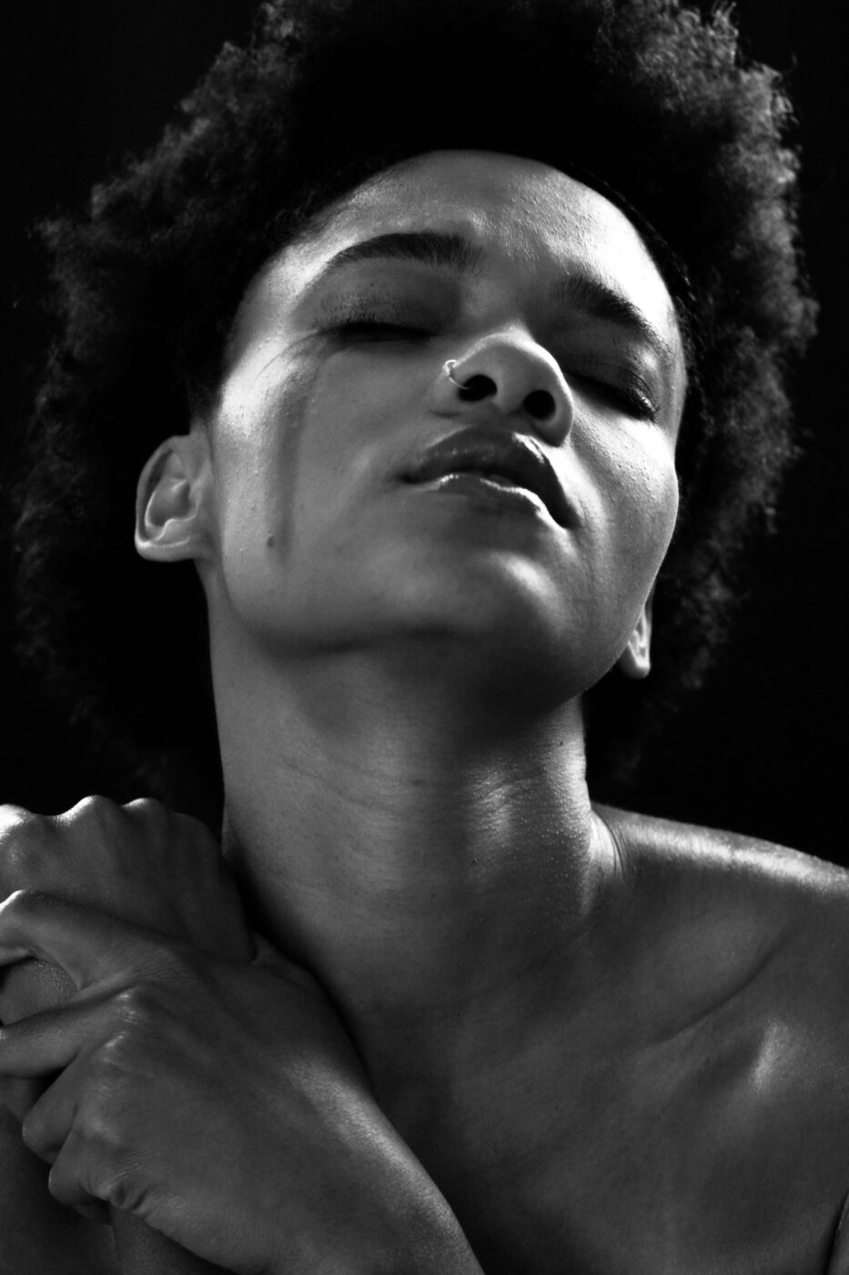 Portrait Shoot By Amber In Hill 6 -transparent egg-shaped hanging chai, Studio News, shower, Rental Studio, red leather lounge chair, Portrait Shoot By Amber In Hill 6, Photo Blog, moroccan tile shower corner, Los Angeles, LA Rental Studio, Hill6, Hill Location, Hill 6, grass wall with white flowers, gloss floor, garland wall, FD photo studio, DTLA