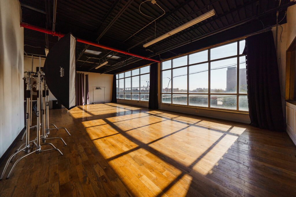 Rental Photo Studio in New York Queens Brooklyn Scott 5