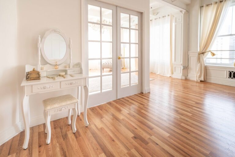 LA Loft 1 - French Loft Los Angeles Photo Studio