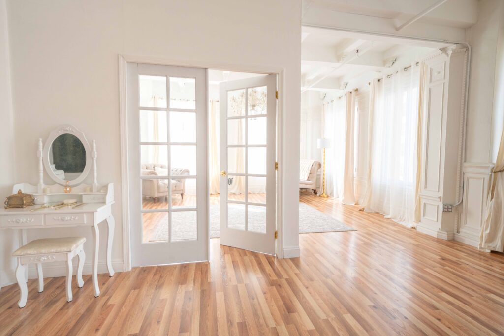 LA Loft 1 - French Loft Los Angeles Photo Studio