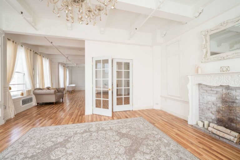 LA Loft 1 - French Loft Los Angeles Photo Studio