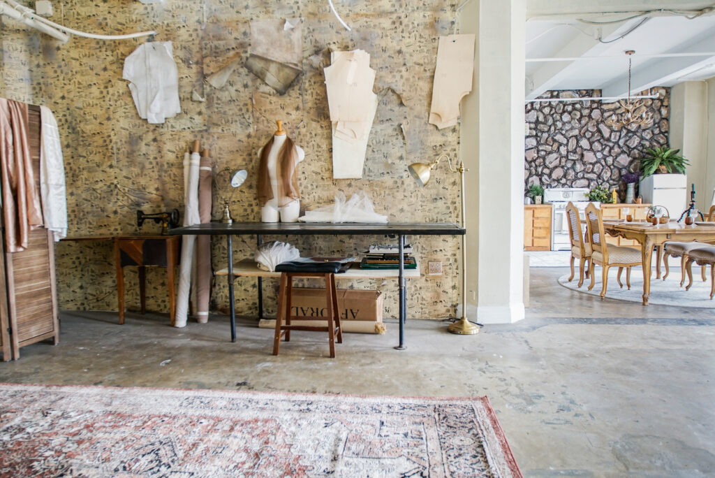 Top Christmas-Decorated Photo Studios in Los Angeles in 2025 -