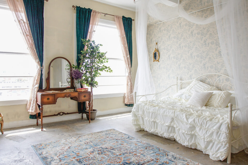 Romantic Couple Photoshoot Ideas to Capture in a Studio (2025 Guide) -