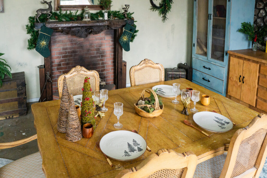 Top Christmas Photo Studios in Los Angeles: Capturing Holiday Magic -