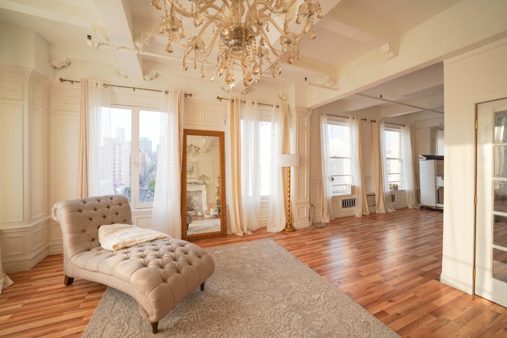 Wedding Photography in Los Angeles: Why Photo Studio is the Perfect Indoor Option -