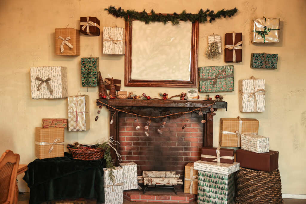 A List of Best Christmas Themed Photo Studios in Los Angeles in 2024 -