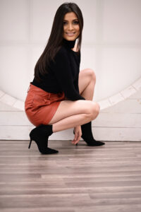 Phillip Dowdell in NYC Studio 5 -white industrial studio, Rent a Studio, Photostudio, Photography Studio, photographer, Phillip Dowdell in NYC Studio 5, NYC5!, NY Studio 5, New-York City, New-York, Long Island, Hourly Studio Rental, Brooklyn, Art Wall Studio New York, Art Wall studio, Affordable, !done