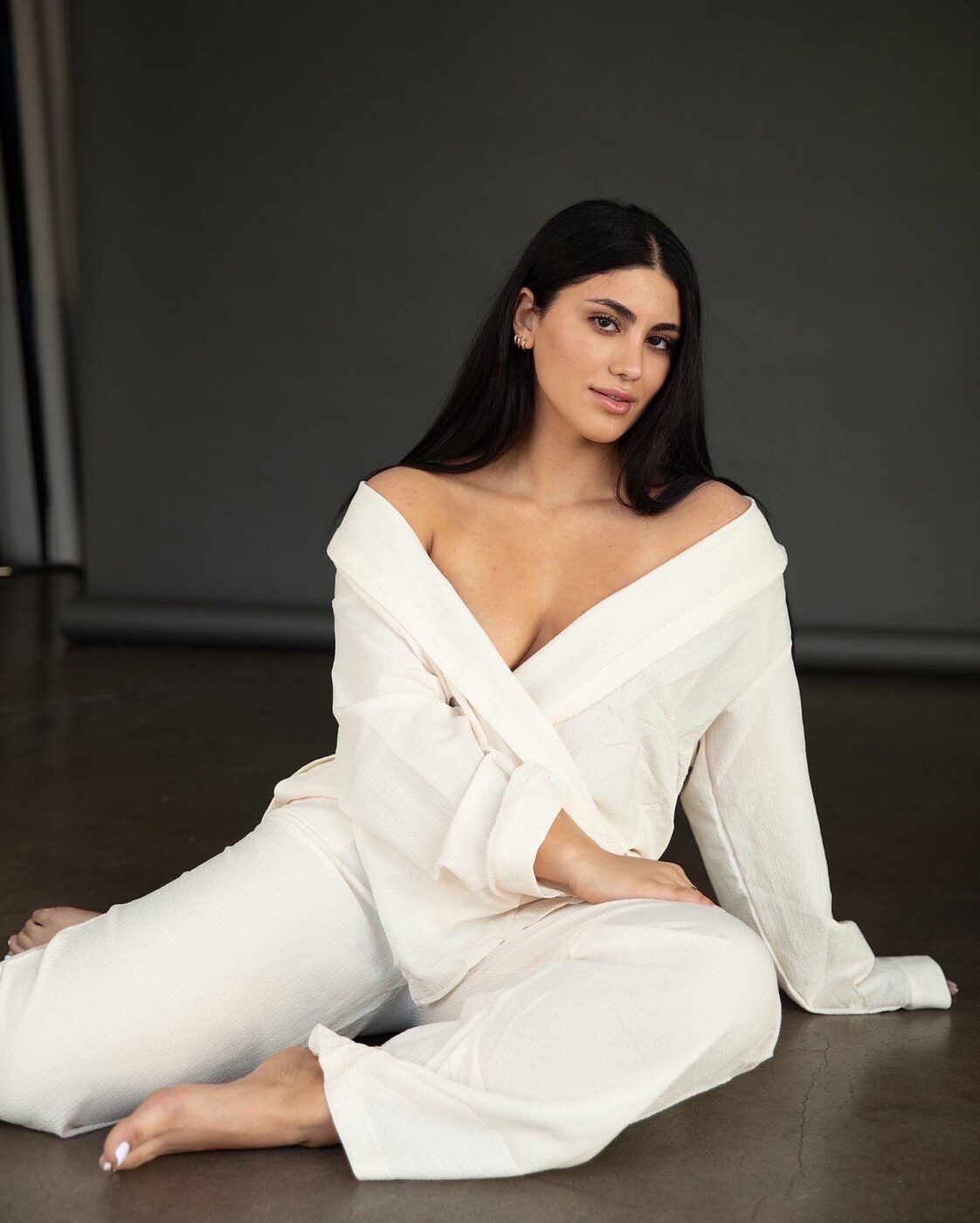 Mandana Zarghami by Olya Helga -wrongron, Wrong Ron, Studio Photography, Stage A, Shot at FD Photo Studio, rental stages, modeling, Mandana Zarghami by Olya Helga, Los Angeles, FD photo studio, DTLA, blog, !done, !A