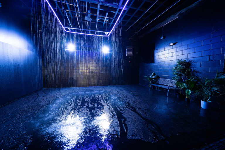 Metro 3 - Rain room with RGB lights photo studio in New York Metro 3 - Rain room with RGB lights photo studio in New York