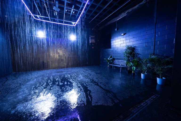 Metro 3 - Rain room with RGB lights photo studio in New York