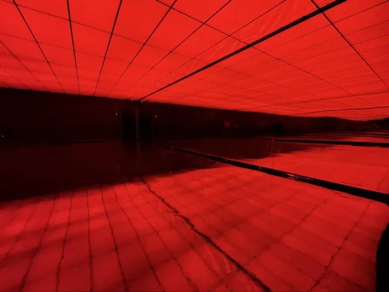 Studio with RGB Ceiling and high gloss floor Metro in Brooklyn NY00001