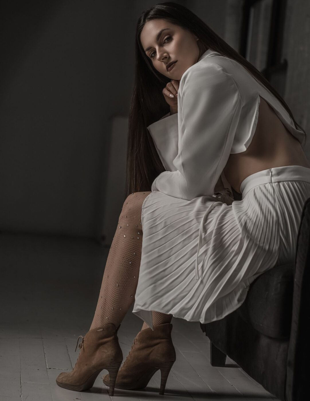 Ravyn Davis at Astoria 1 -Studio Photography, Shot at FD Photo Studio, rental stages, Photoshop, Photoshoot, photography services, photographer, New-York, New York Photo Studio, Model, FD photo studio, blog, beauty shoot, !done, !Astoria1