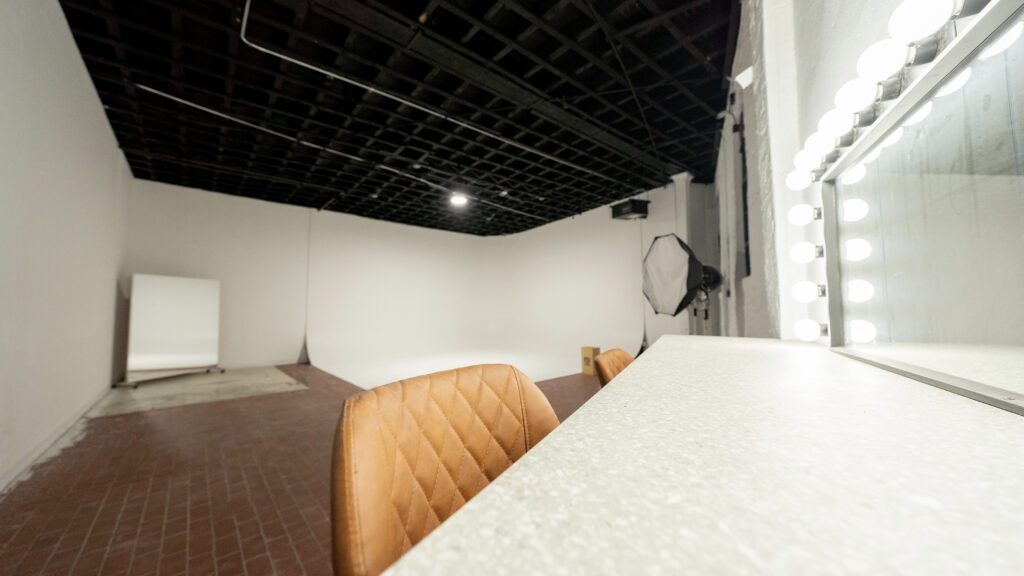New Blackout, Rain Room, Cycwall, and Car Photo Studios for rent in NYC, Brooklyn. -