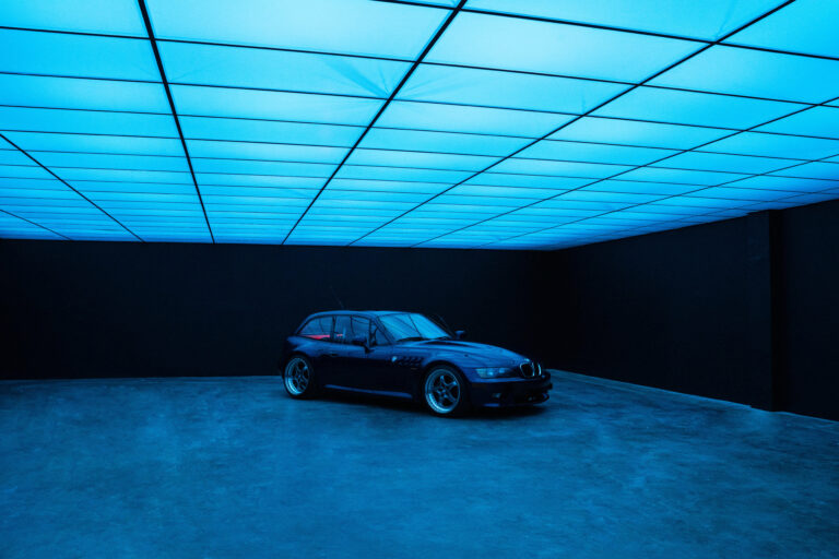 Yukon 5 - Large Blackout Photo Studio for rent with RGB Ceiling & car access in Los Angeles Yukon 5 - Large Blackout Photo Studio for rent with RGB Ceiling & car access in Los Angeles