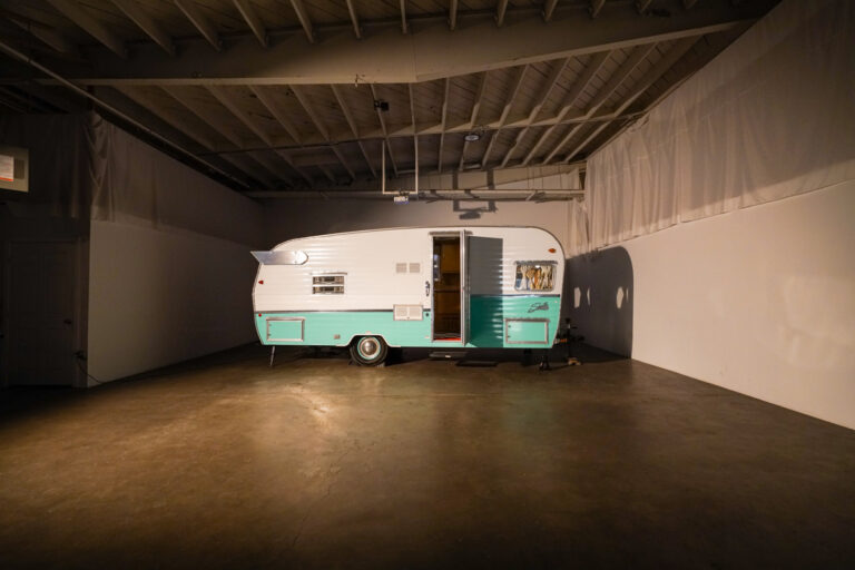 Blackout Photo Studio with Vintage RV Light Cube in Los Angeles_Yukon 4_1