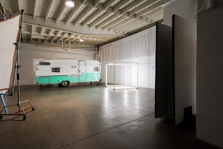 Blackout Photo Studio with Vintage RV Light Cube in Los Angeles_Yukon 4_1