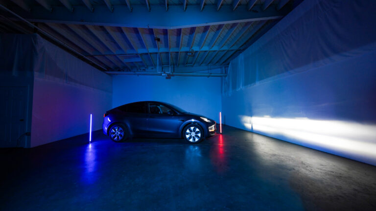 Yukon 4 Large rental production photo studio with car access Yukon 4 Large rental production photo studio with car access