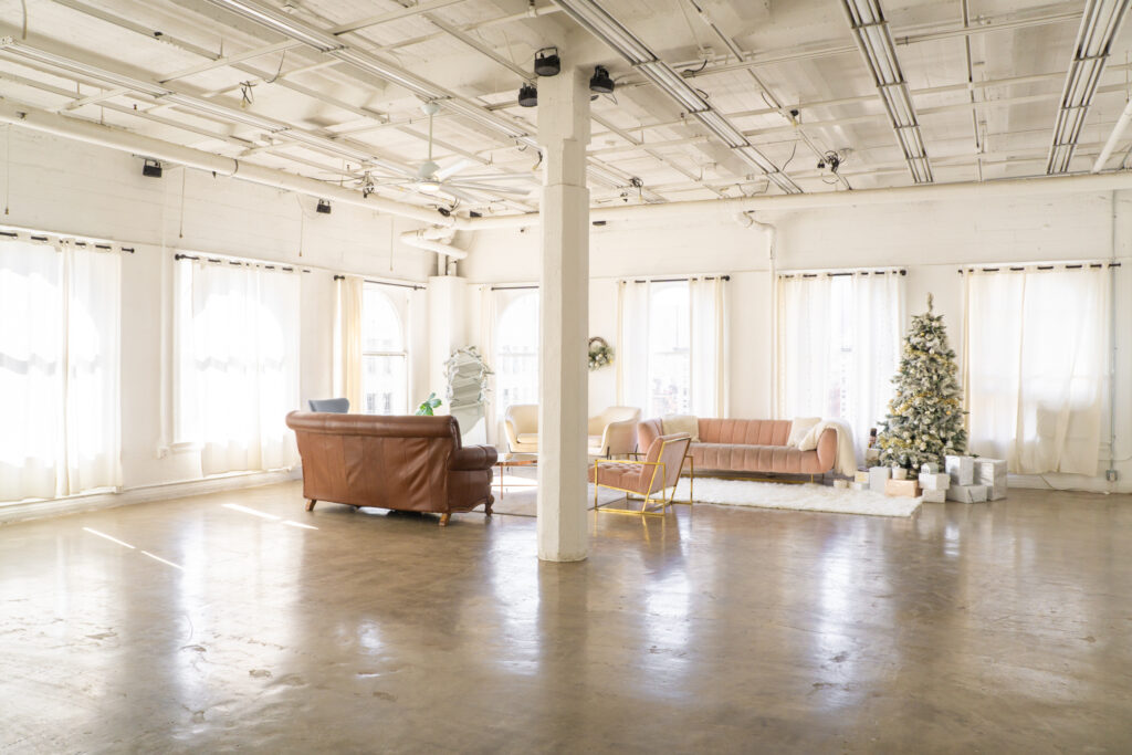 Top Christmas-Decorated Photo Studios in Los Angeles in 2025 -