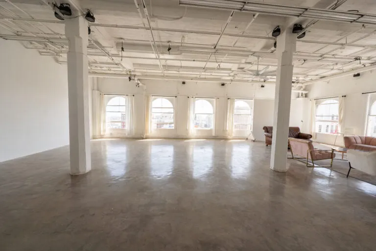 Daylight Loft Photo Studio for Rent in DTLA - Loft 5-8