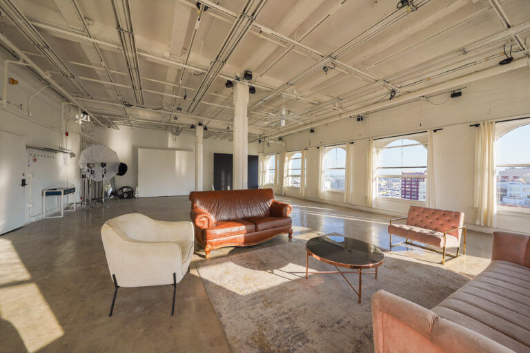 Daylight Photo studio for rent in Los angeles with arched windows and dt views Daylight Photo studio for rent in Los angeles with arched windows and dt views