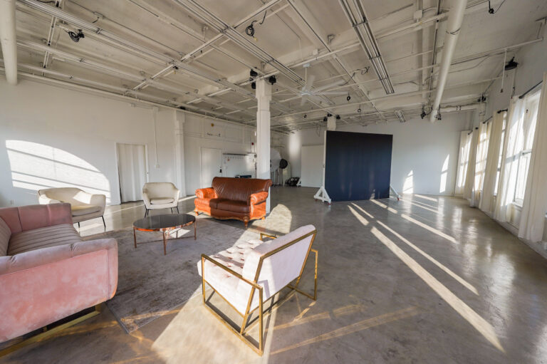 Daylight Photo studio for rent in Los angeles with arched windows and dt views Daylight Photo studio for rent in Los angeles with arched windows and dt views