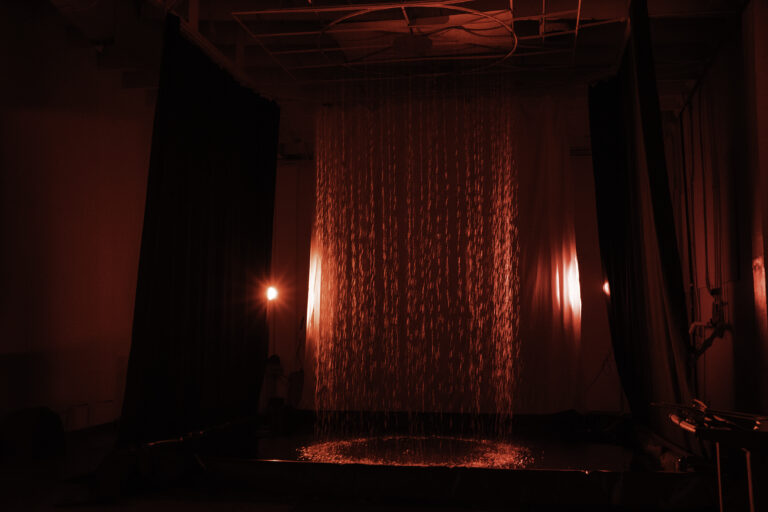 Photo Studio with rain feature and water pool in Los Angeles_Yukon 300007 Photo Studio with rain feature and water pool in Los Angeles_Yukon 300007