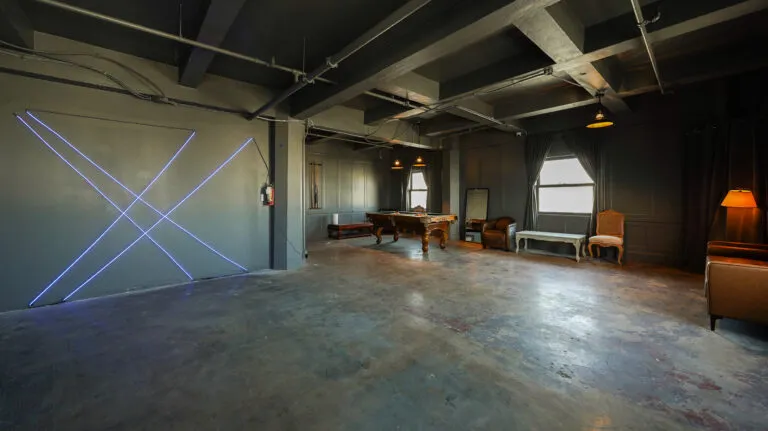 Man Cave Photo Studio for Rent in DTLA - Loft 4_10