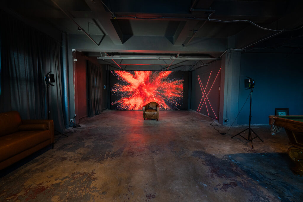 LA Loft 4 &ndash; Man Cave Photo Studio for Rent in Downtown Los Angeles - FD Photo Studio