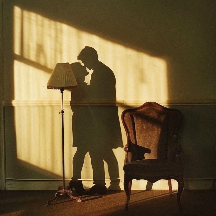 15 Unique Valentine's Day Photo Ideas 2025 -