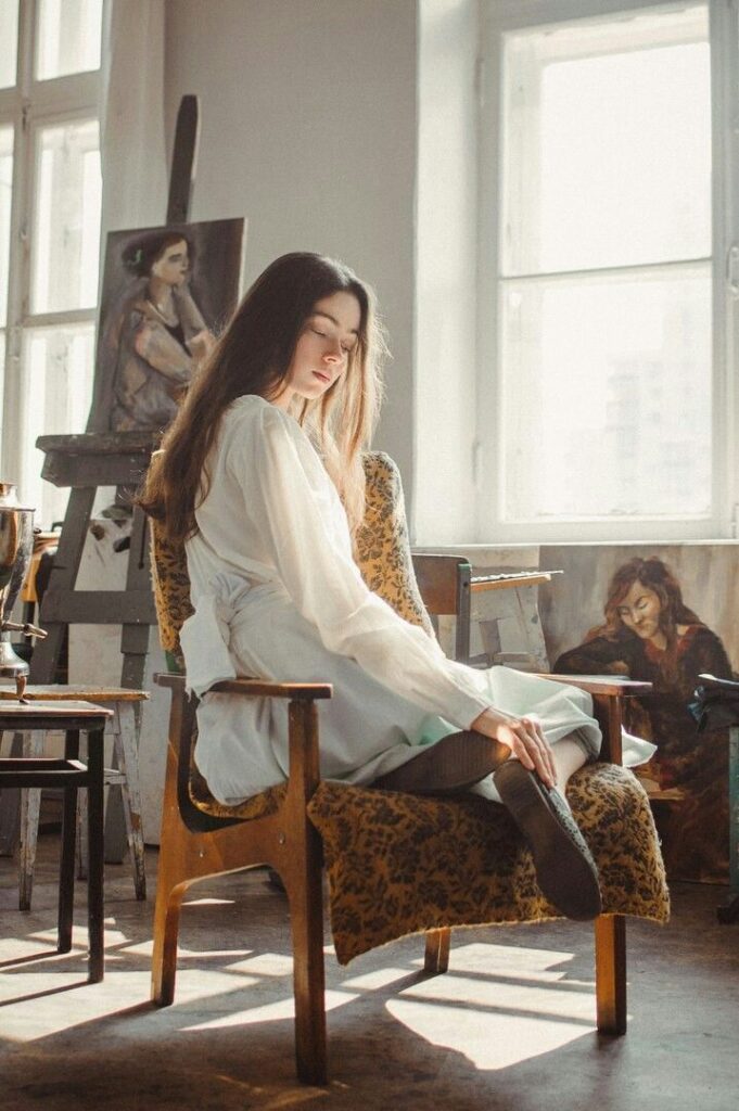 Natural Light Photography: A Practical Guide for Stunning Images -