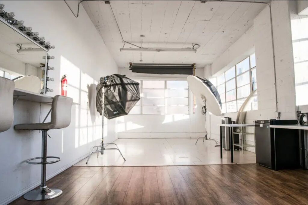 Rental Photo Studios in Los Angeles — 38 Studios Available for Rent Now! -