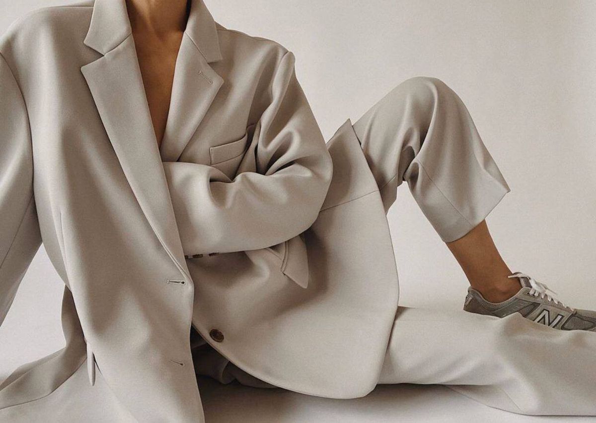 Fashion E-Commerce Photography: How to Shoot Professional Catalog Images in Studio -