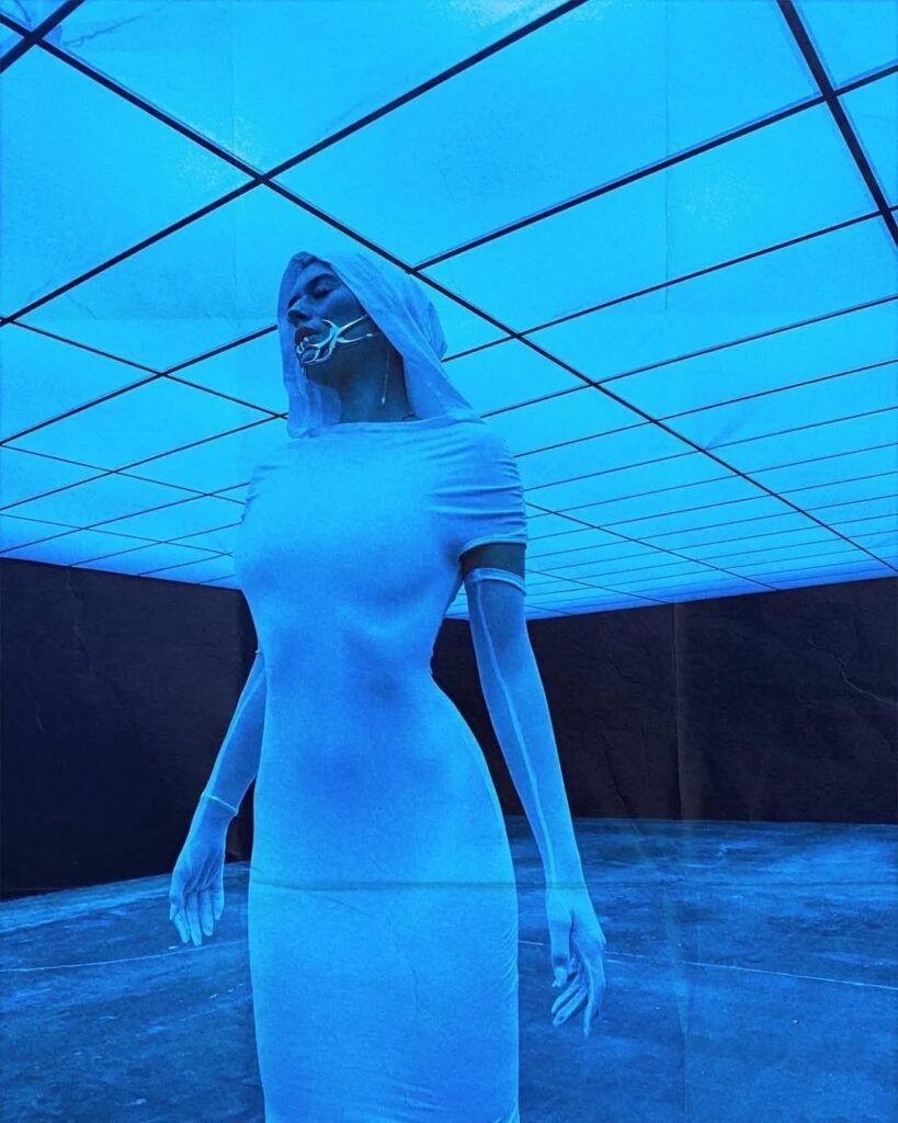 How to Use RGB Lighting and Color Gels in Photo Studio -