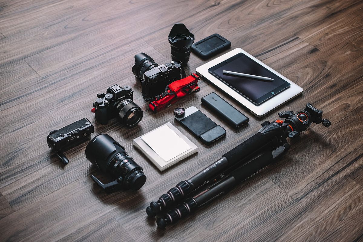 What to Pack in Your Photography Bag for a Studio Shoot -