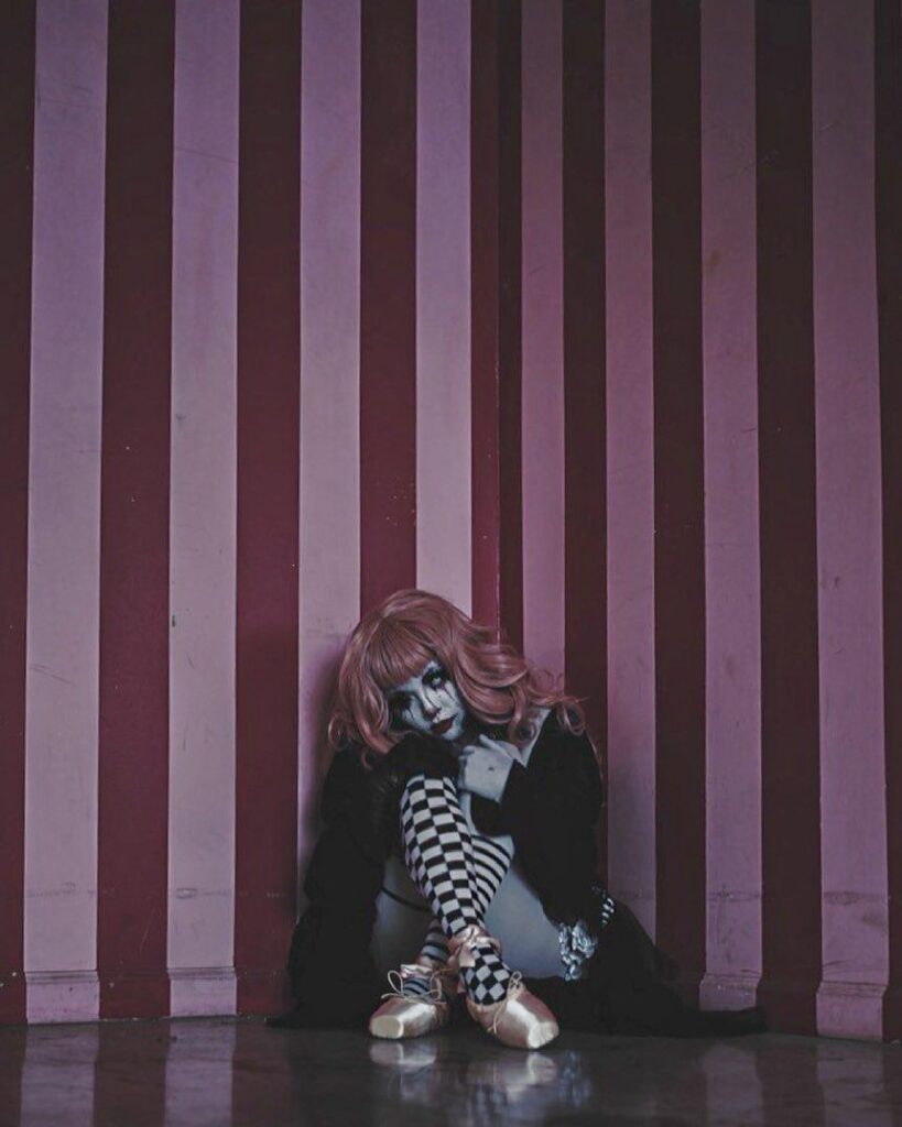 Best Halloween Photo Shoot Ideas in 2025 -