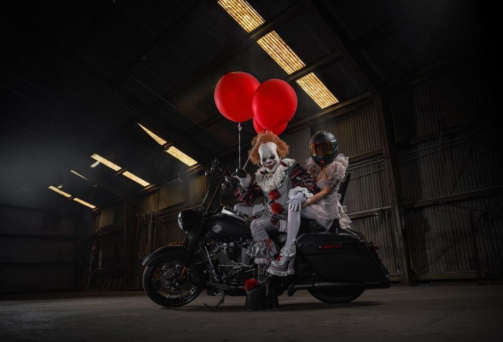 Best Halloween Photo Shoot Ideas in 2025 -