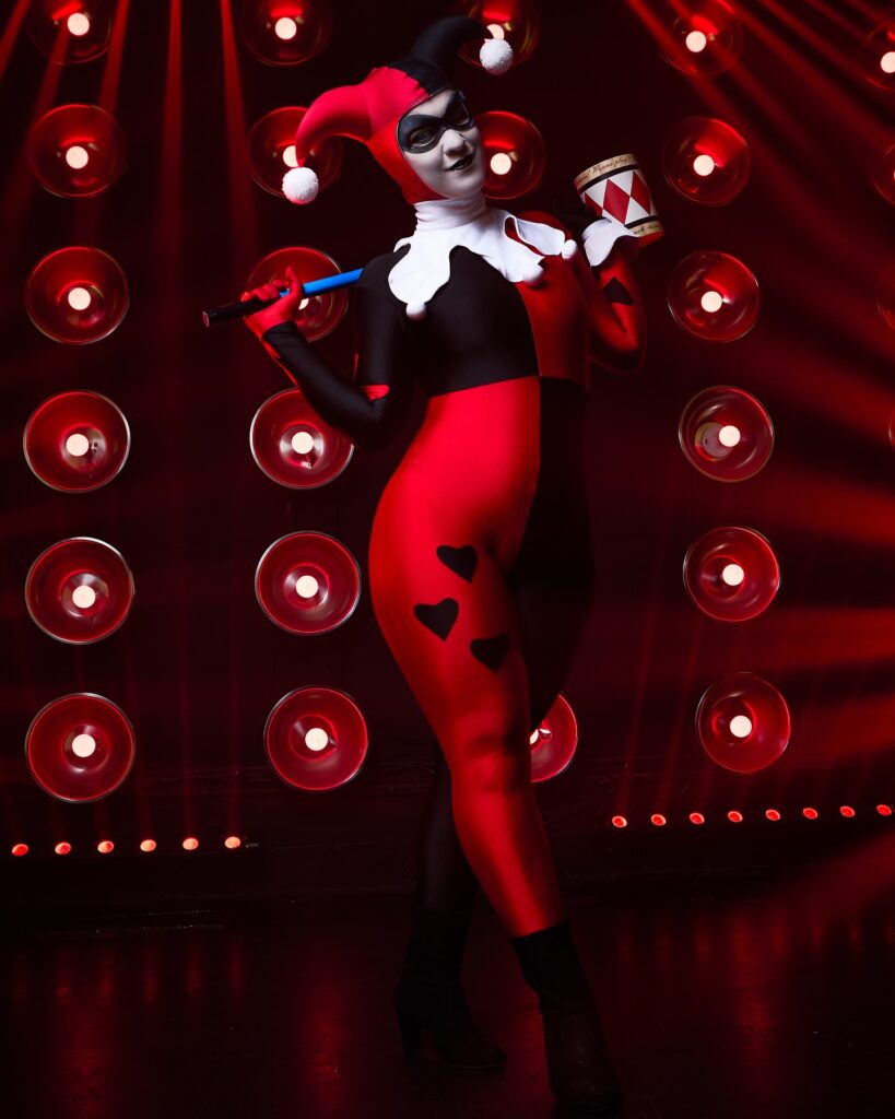 Best Halloween Photo Shoot Ideas in 2025 -