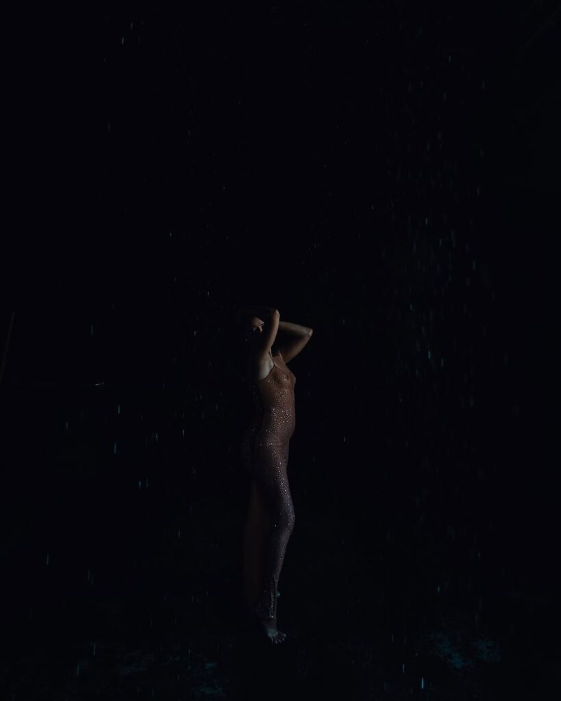 Negative Space: Why Empty Space Makes Images Stronger? -