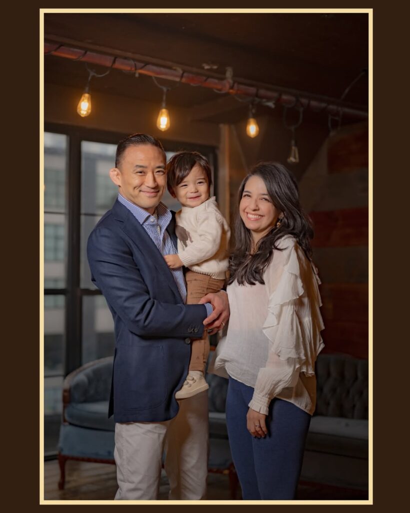 Mother's Day Photo Ideas for Beautiful Family Portraits -