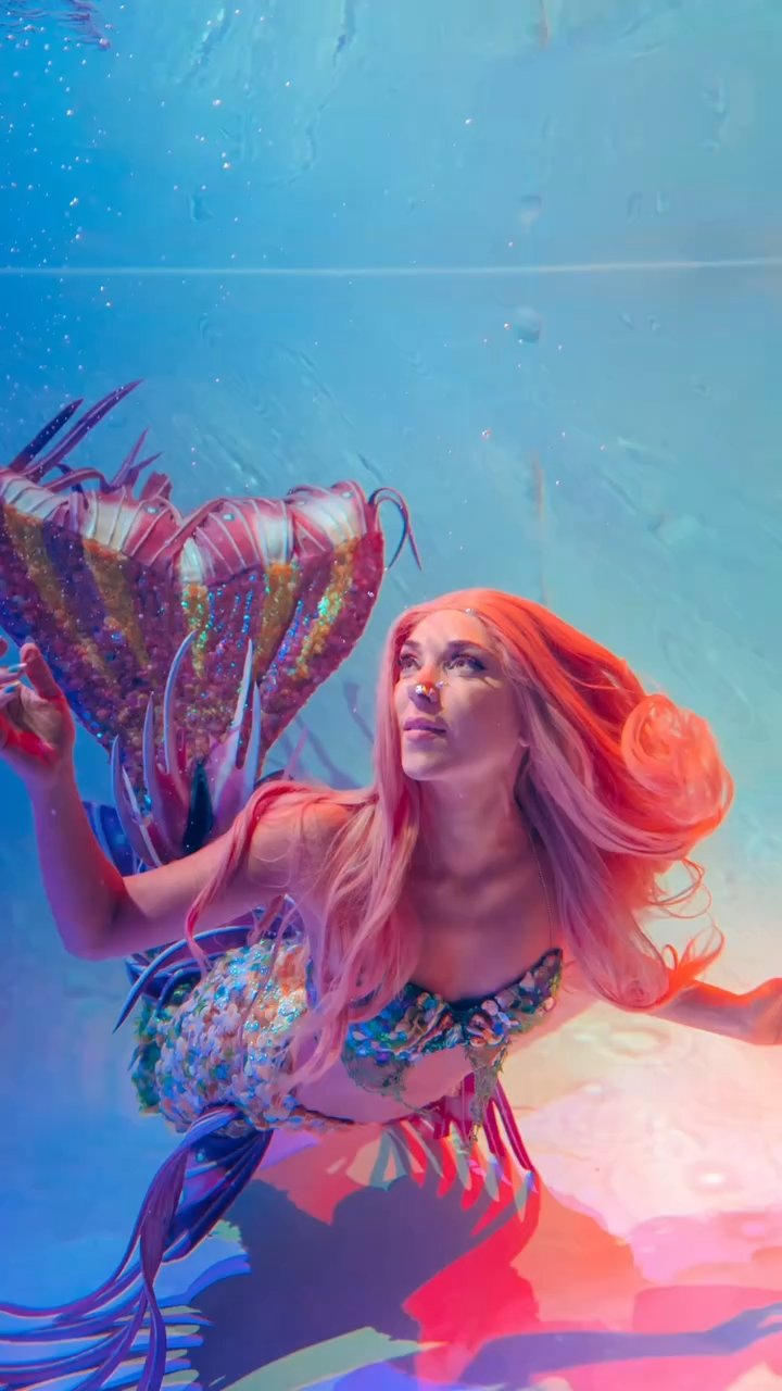 Photo Studios for Mermaid Photoshoot in Los Angeles - Underwater and Rain -